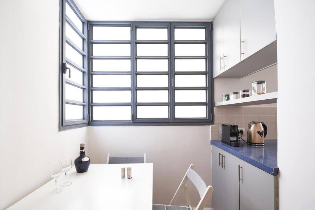 Arnon Apr Gordon Area Apartment Tel Aviv Bagian luar foto