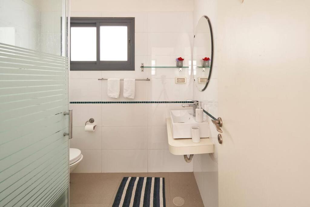 Arnon Apr Gordon Area Apartment Tel Aviv Bagian luar foto